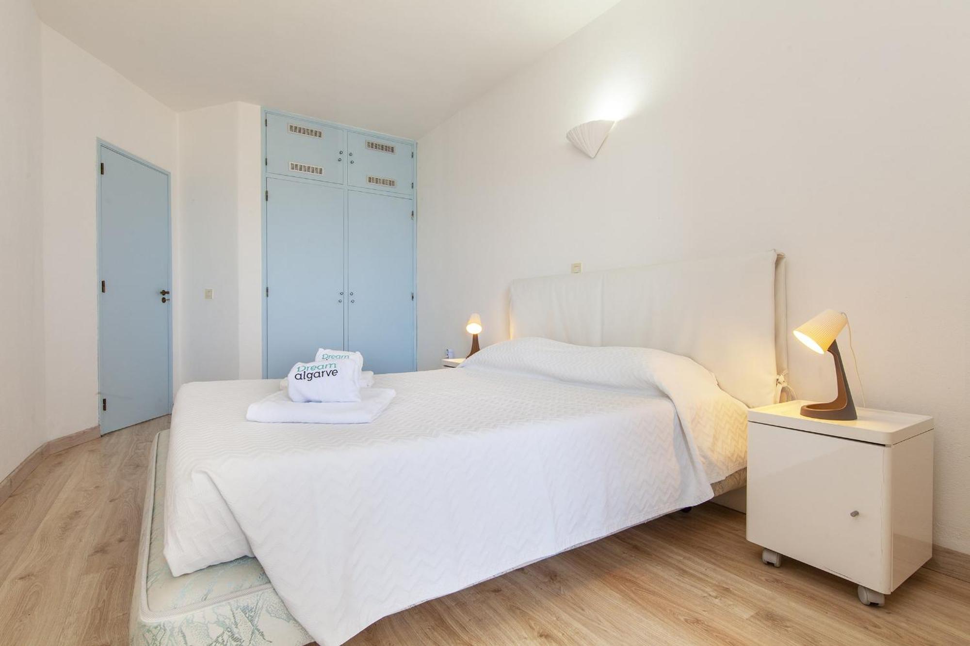 C22 - Beco Do Poco Beach Townhouse In Luz エクステリア 写真